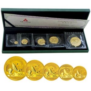 2016年熊猫金币5枚套装